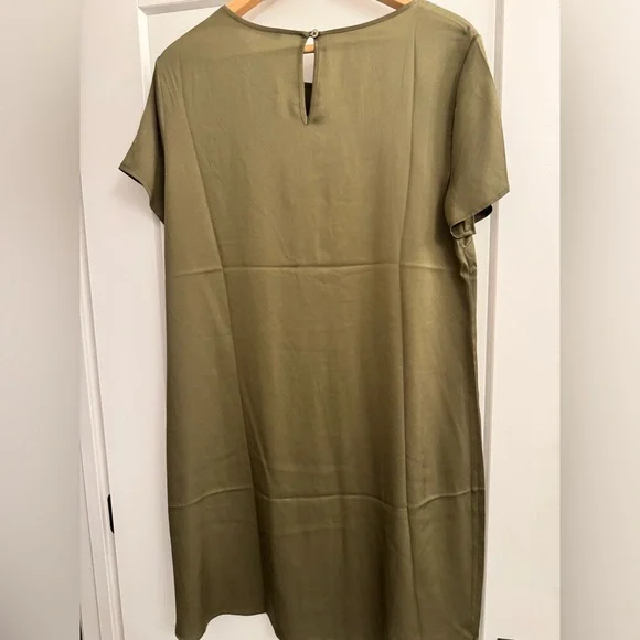 Quince Silk Mini Dress - Picture 2 of 5